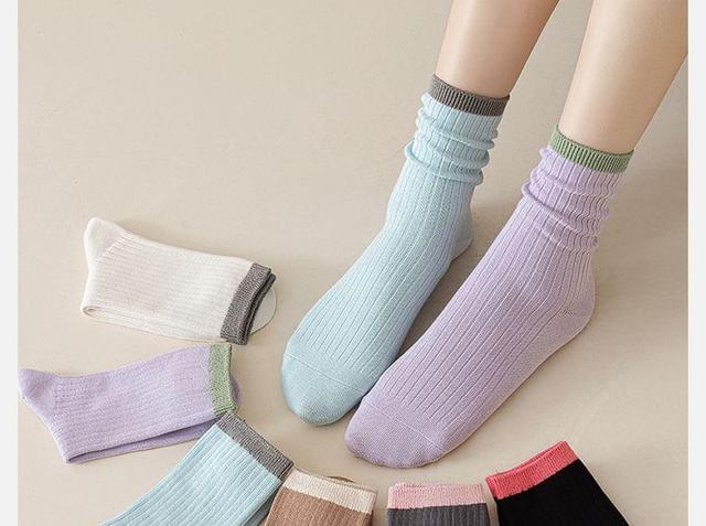 Striped Crew Socks Product Image