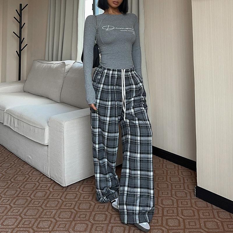 Drawstring Waist Plaid Wide Leg Pants Product Image