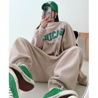 Set: Lettering Print Sweatshirt + Elastic Waist Sweatpants Product Image