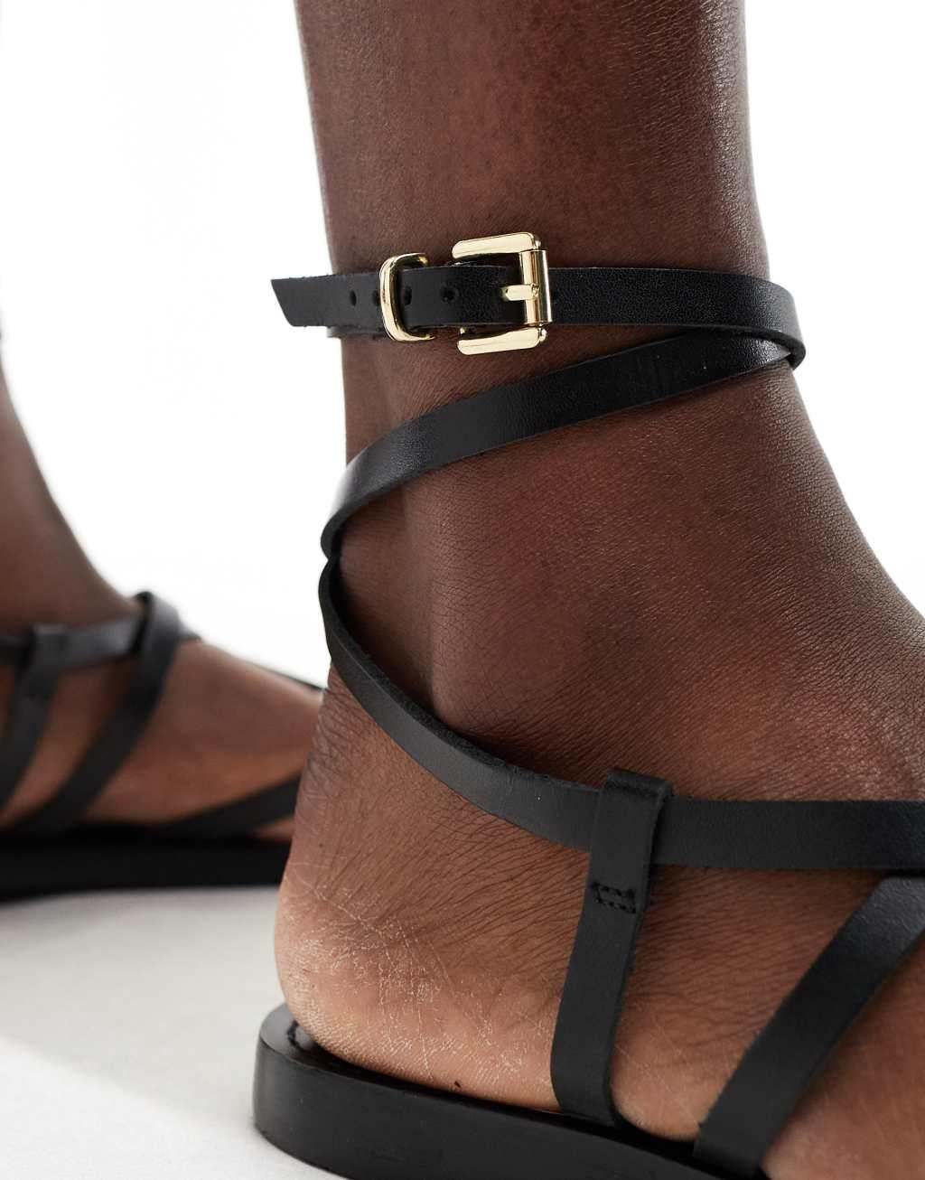 Stradivarius leather strappy sandals in black  Product Image