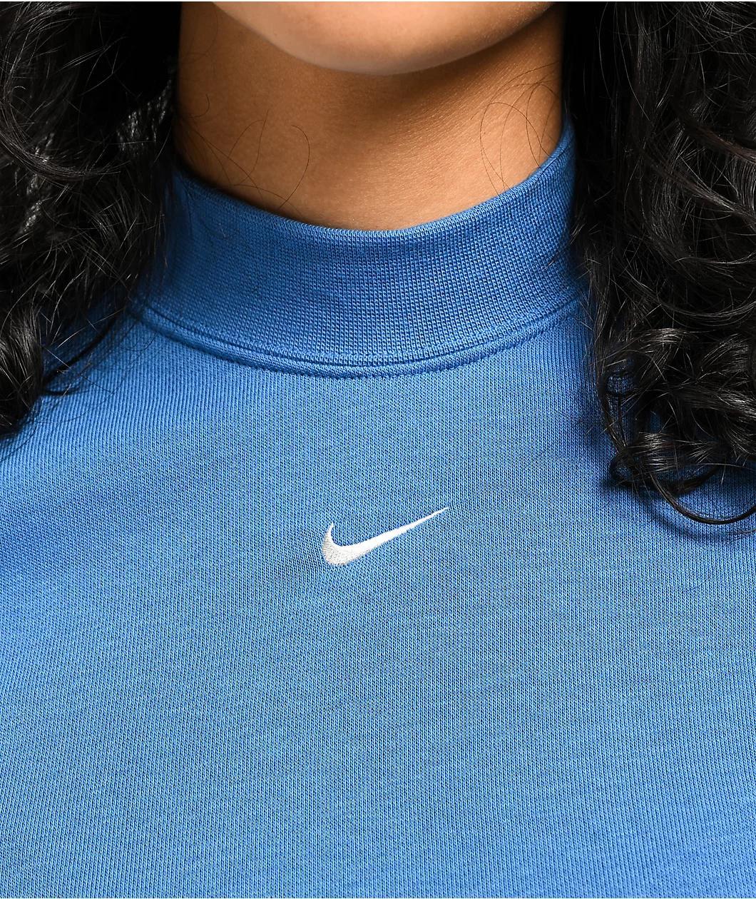 Nike Sportswear Chill Blue Long Sleeve Crop T-Shirt Product Image