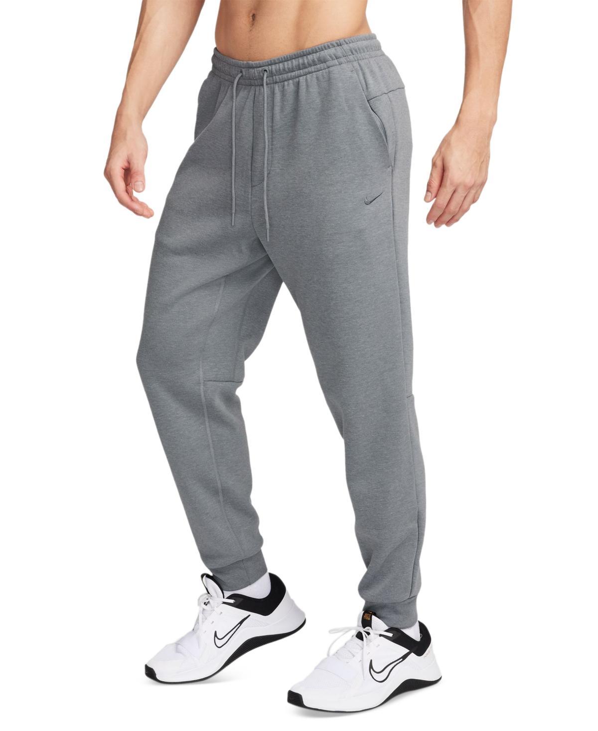 Nike Men's Primary Dri-FIT UV Versatile Jogger Pants Product Image