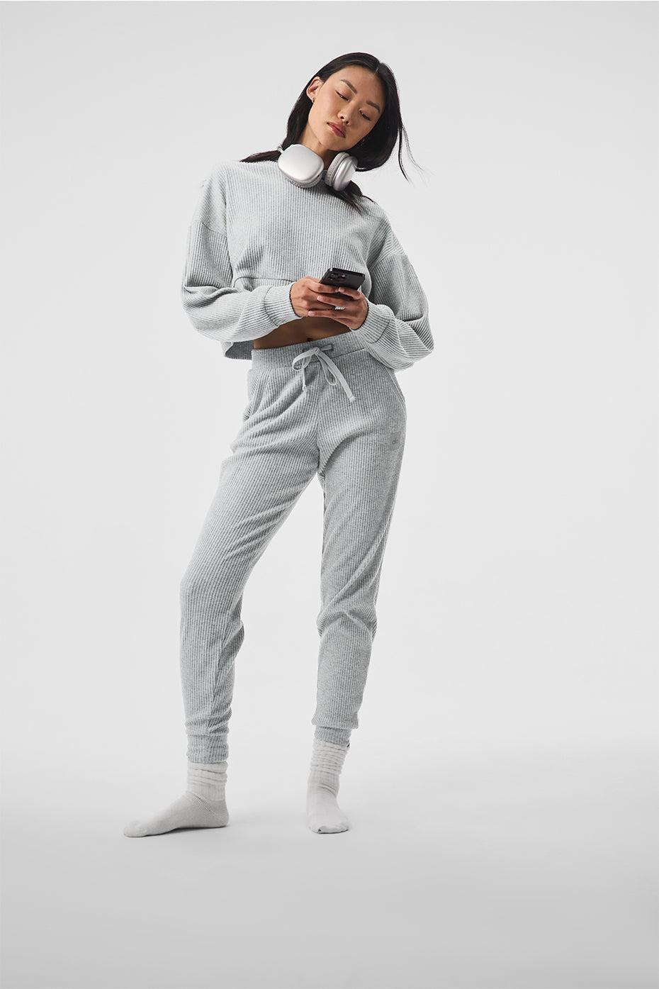 Muse Sweatpant - Athletic Heather Grey Female Product Image