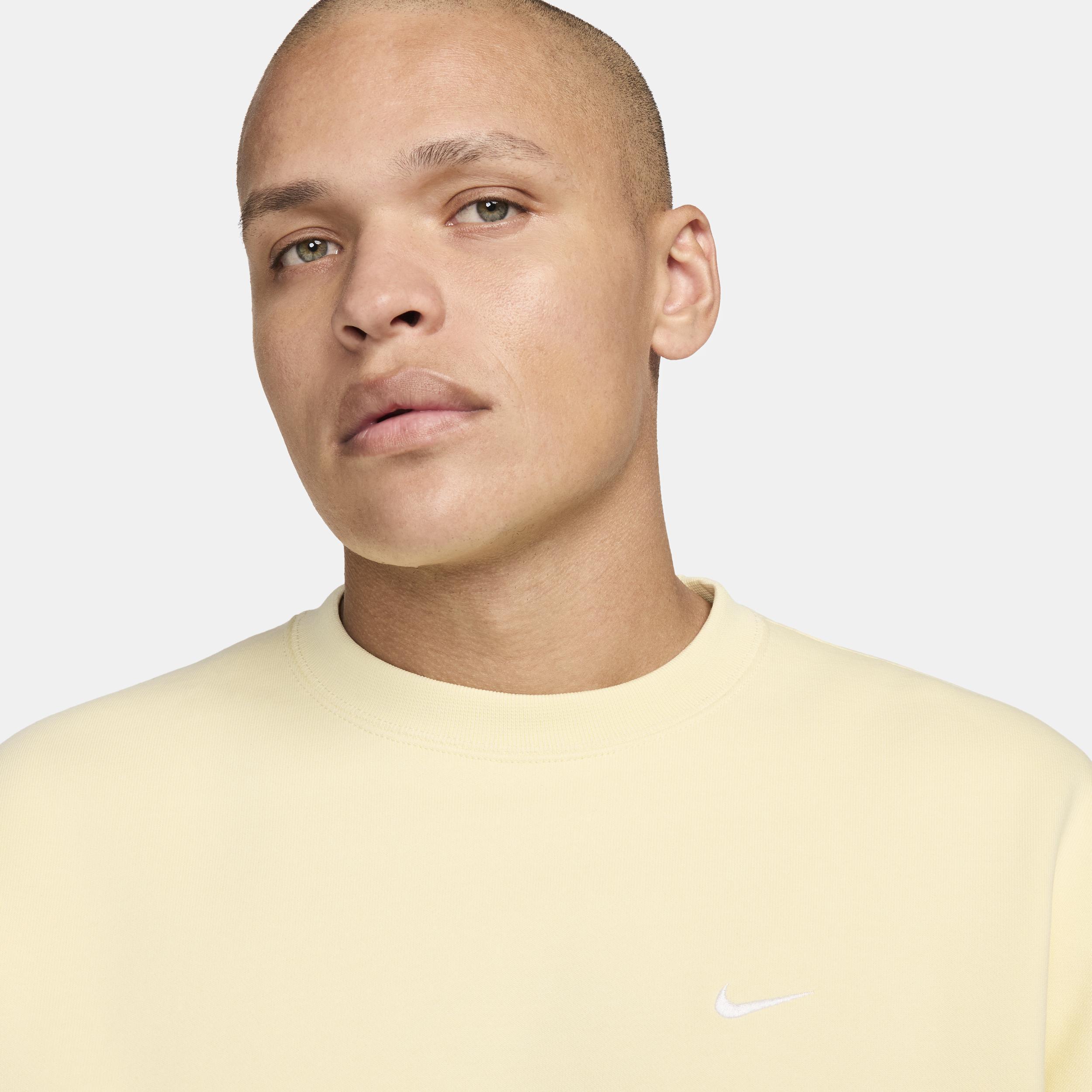 Nike Men's Solo Swoosh Fleece Crew Product Image