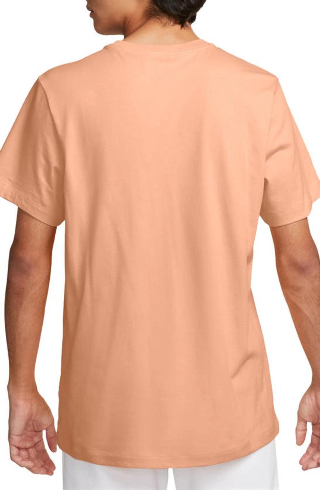 Sportswear Club Crew Neck T-shirt In Orange Product Image