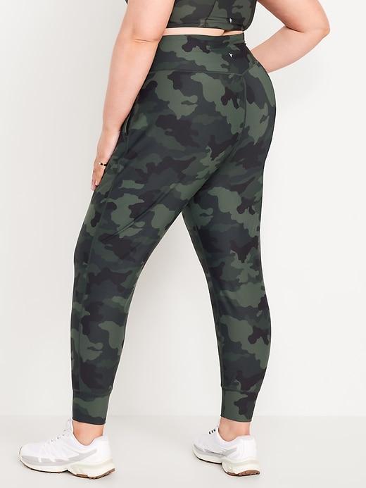 High-Waisted PowerSoft Ribbed 7/8 Joggers Product Image