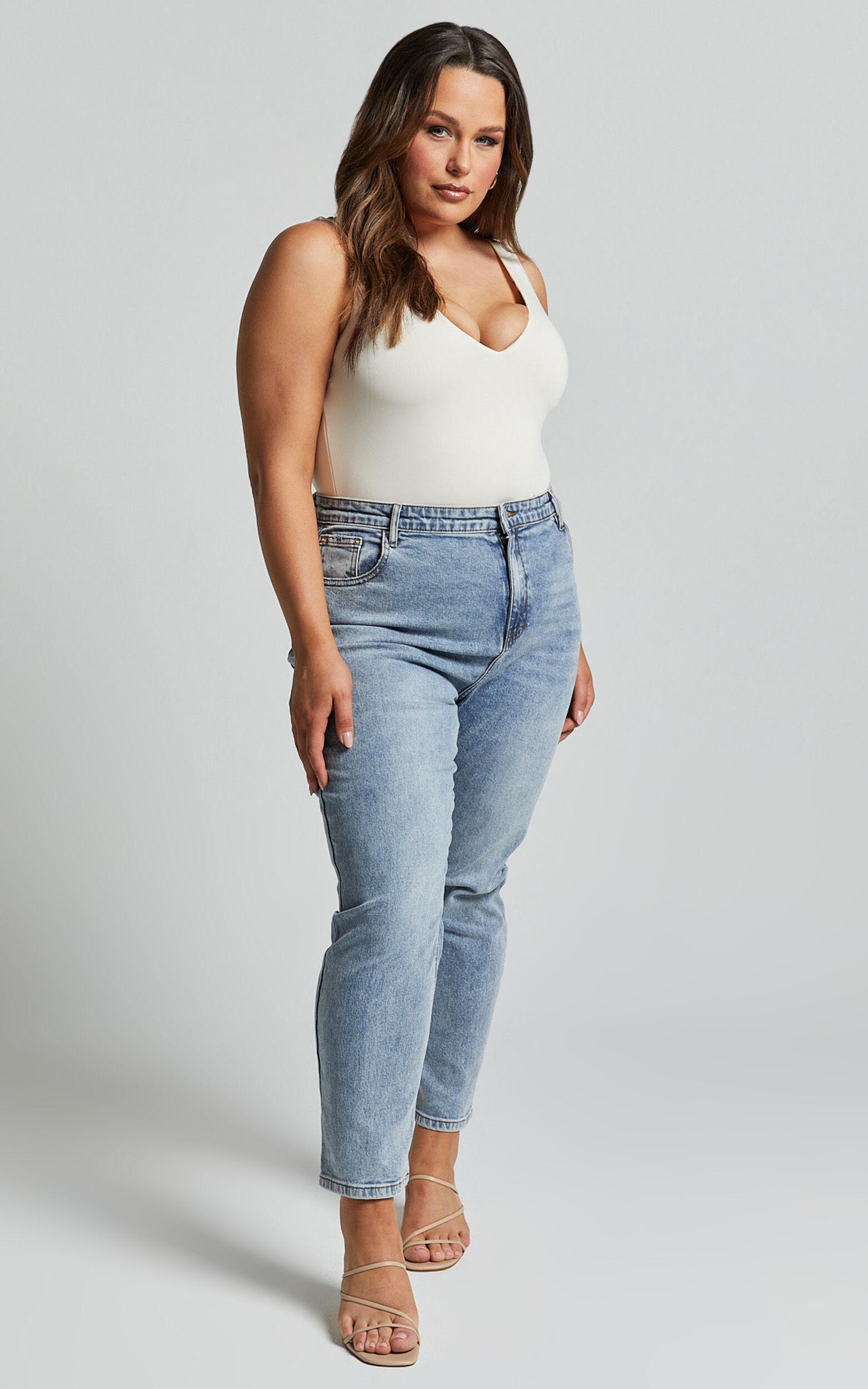 Lucilla Jeans - High Waisted Contour Fitted Denim Jeans in Mid Blue Wash Product Image