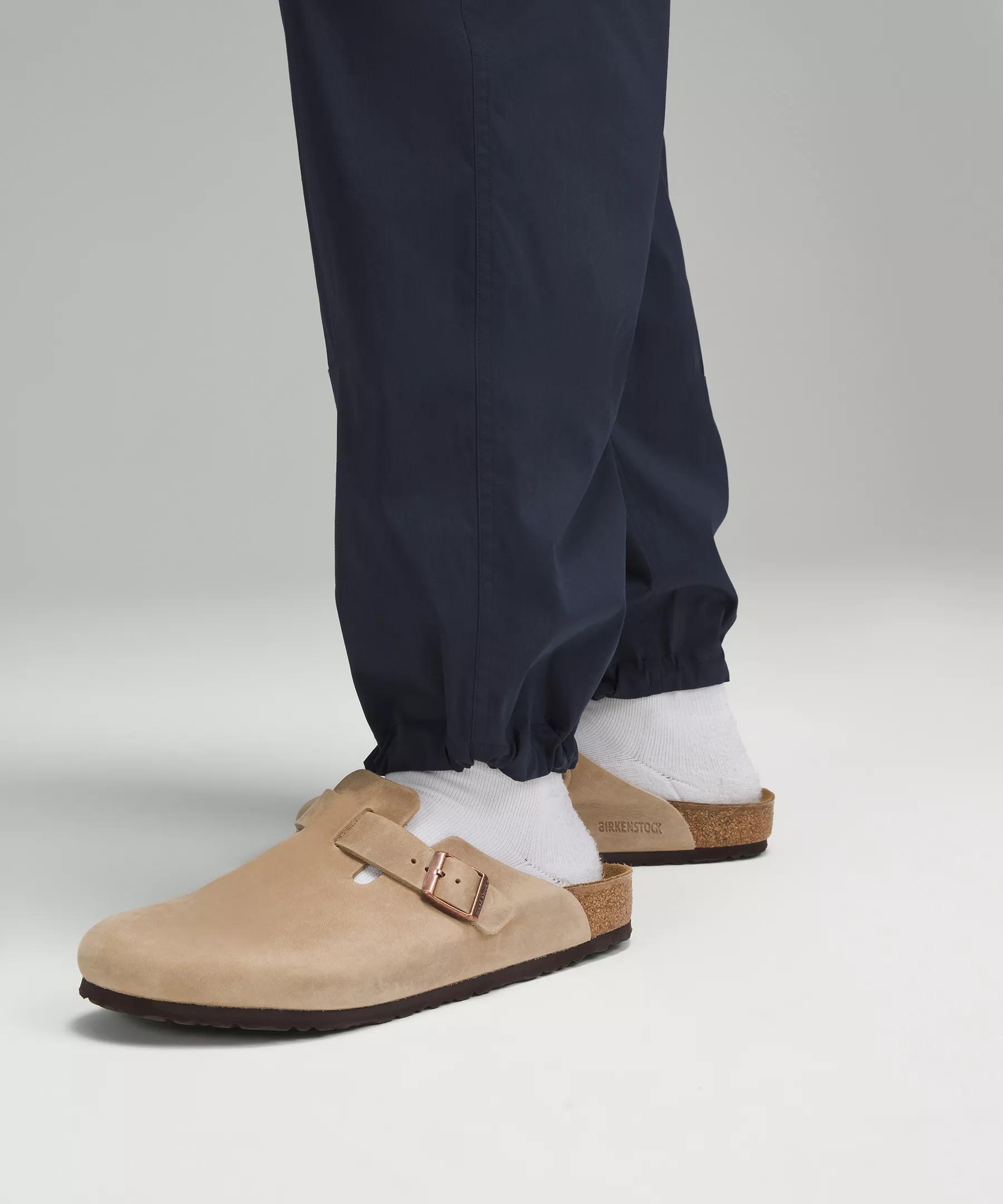 Poplin Relaxed-Fit Pant Product Image