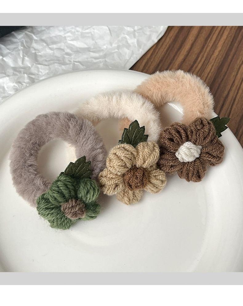 Yarn Flower Hair Tie Product Image