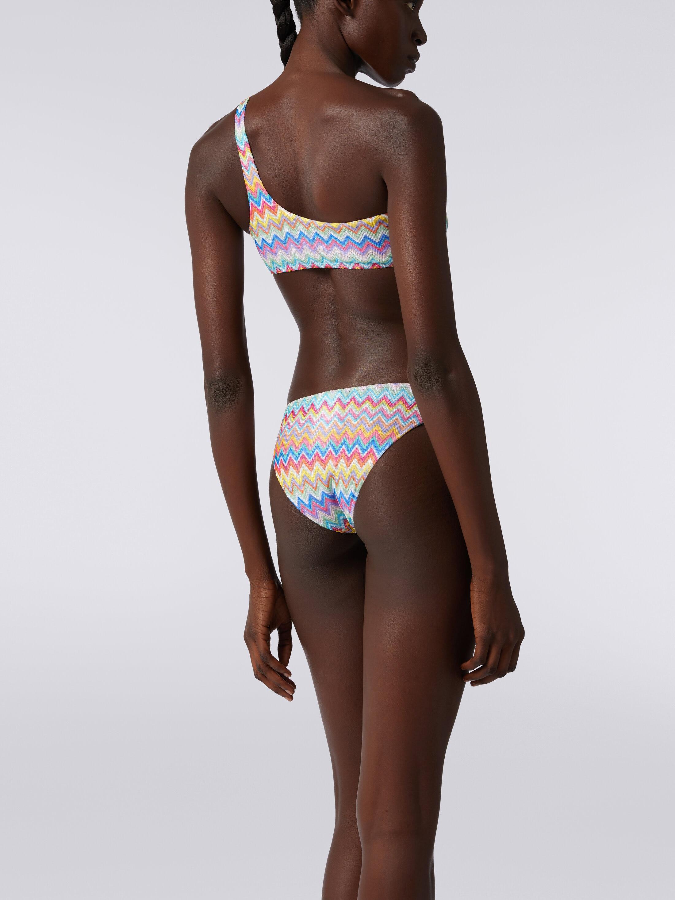 One-shoulder bikini with zigzag print Product Image