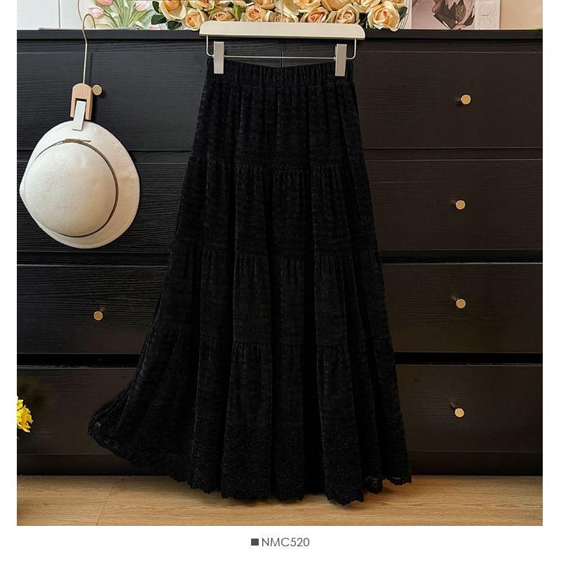 Tiered Lace-Hem A-Line Skirt Product Image