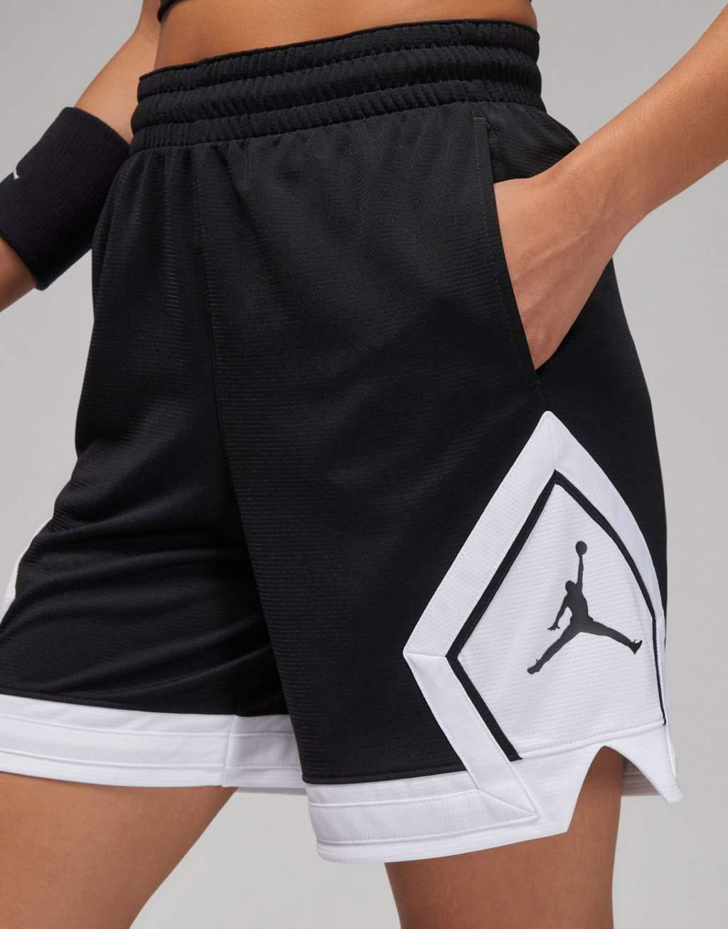 Women's Jordan Sport Diamond Shorts Product Image