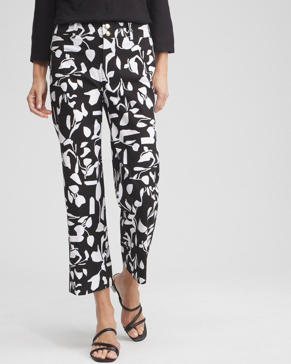 Women's Abstract Print Trapunto Cropped Pants Product Image