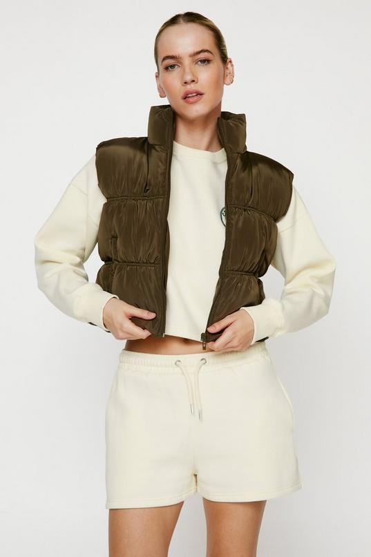 Ruched Detail Cropped Puffer Vest Product Image