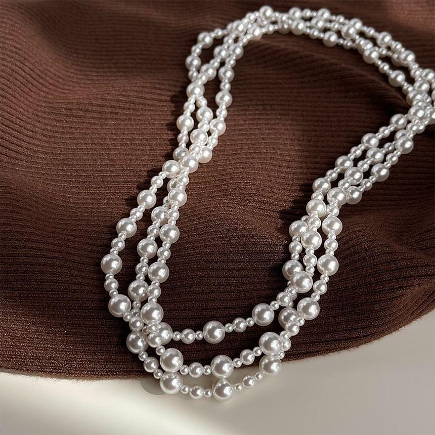 Faux Pearl Necklace Product Image