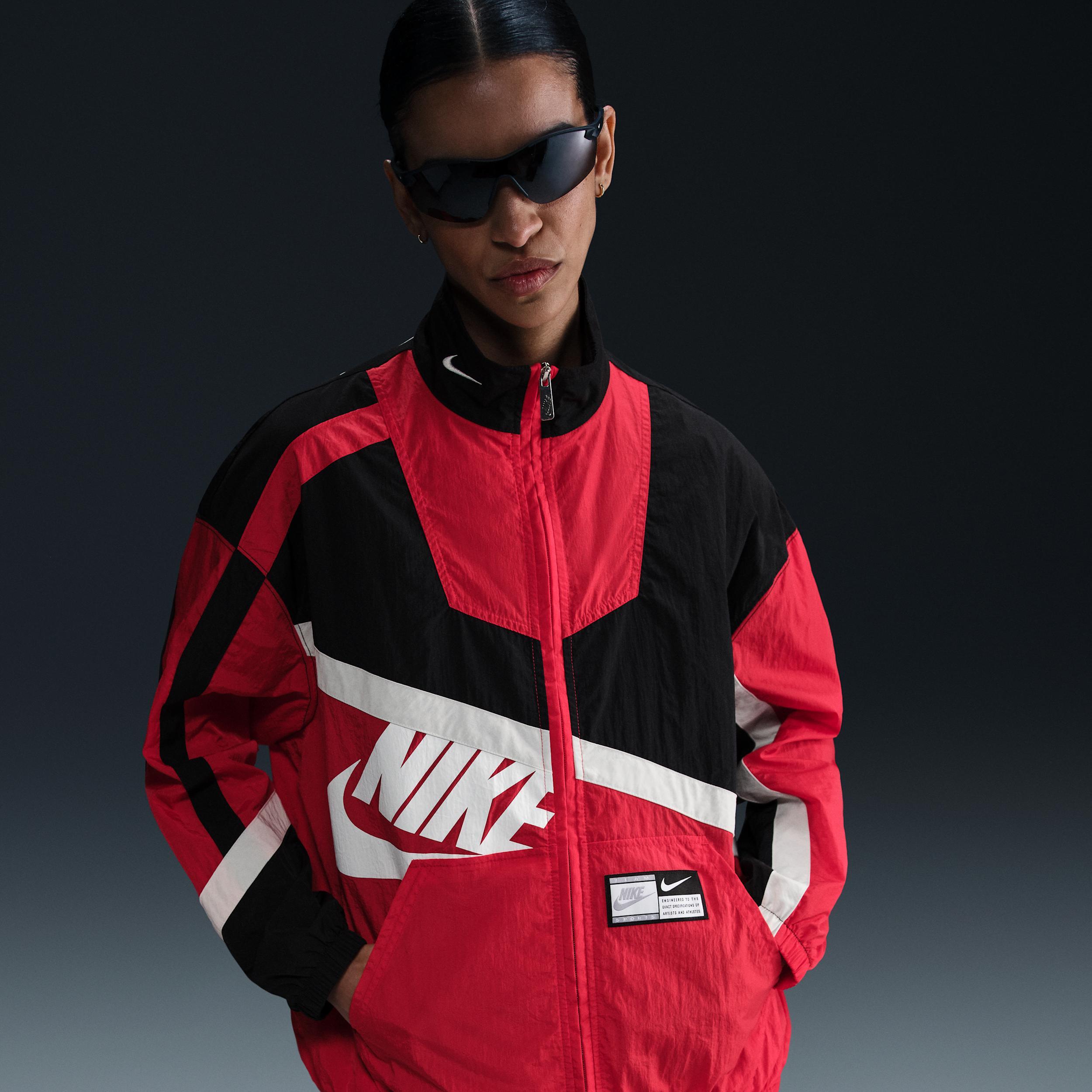 Nike Sportswear Women's Oversized Woven Jacket Product Image