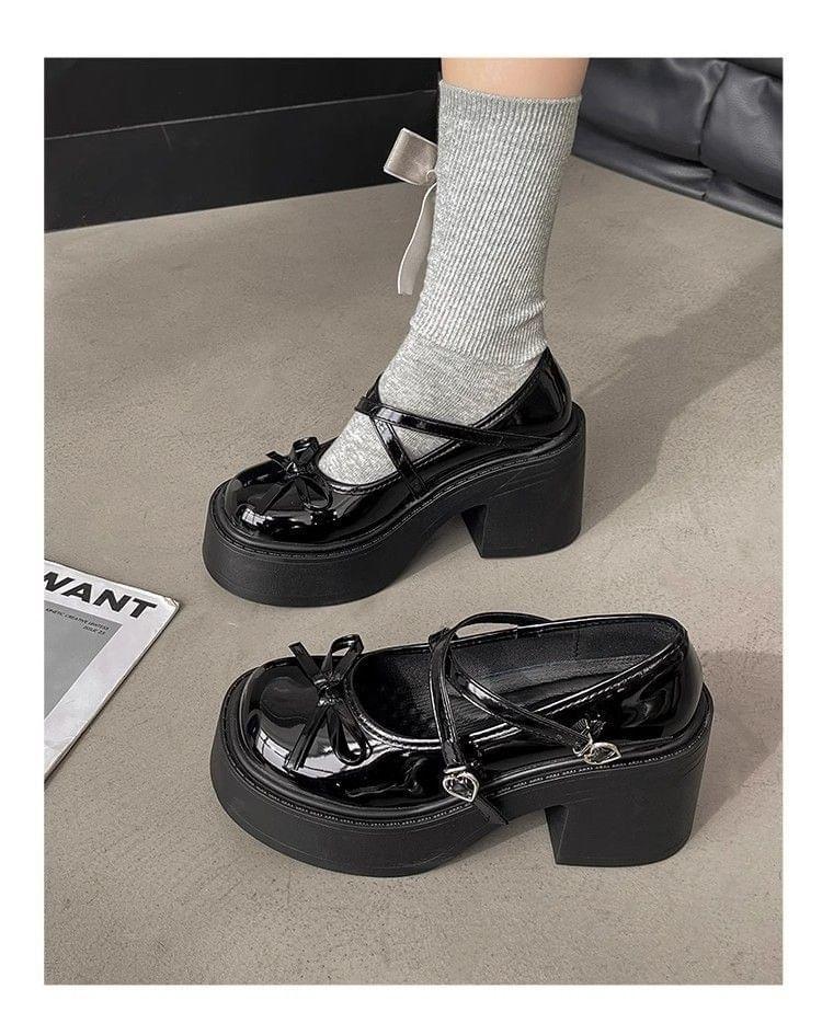 Block Heel Platform Plain Mary Jane Pumps Product Image