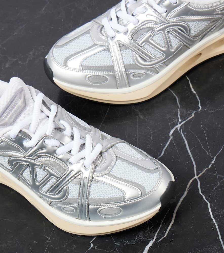 VALENTINO GARAVANI Vlogo Easy Jog Metallic Sneakers In Argento/sky Sorbet/bianco Product Image