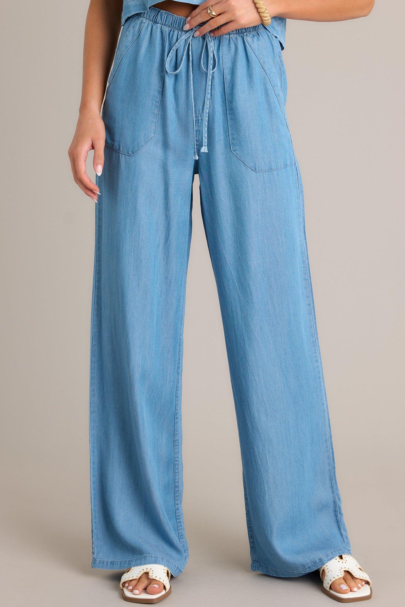 Easy Living Chambray Drawstring Pants Product Image