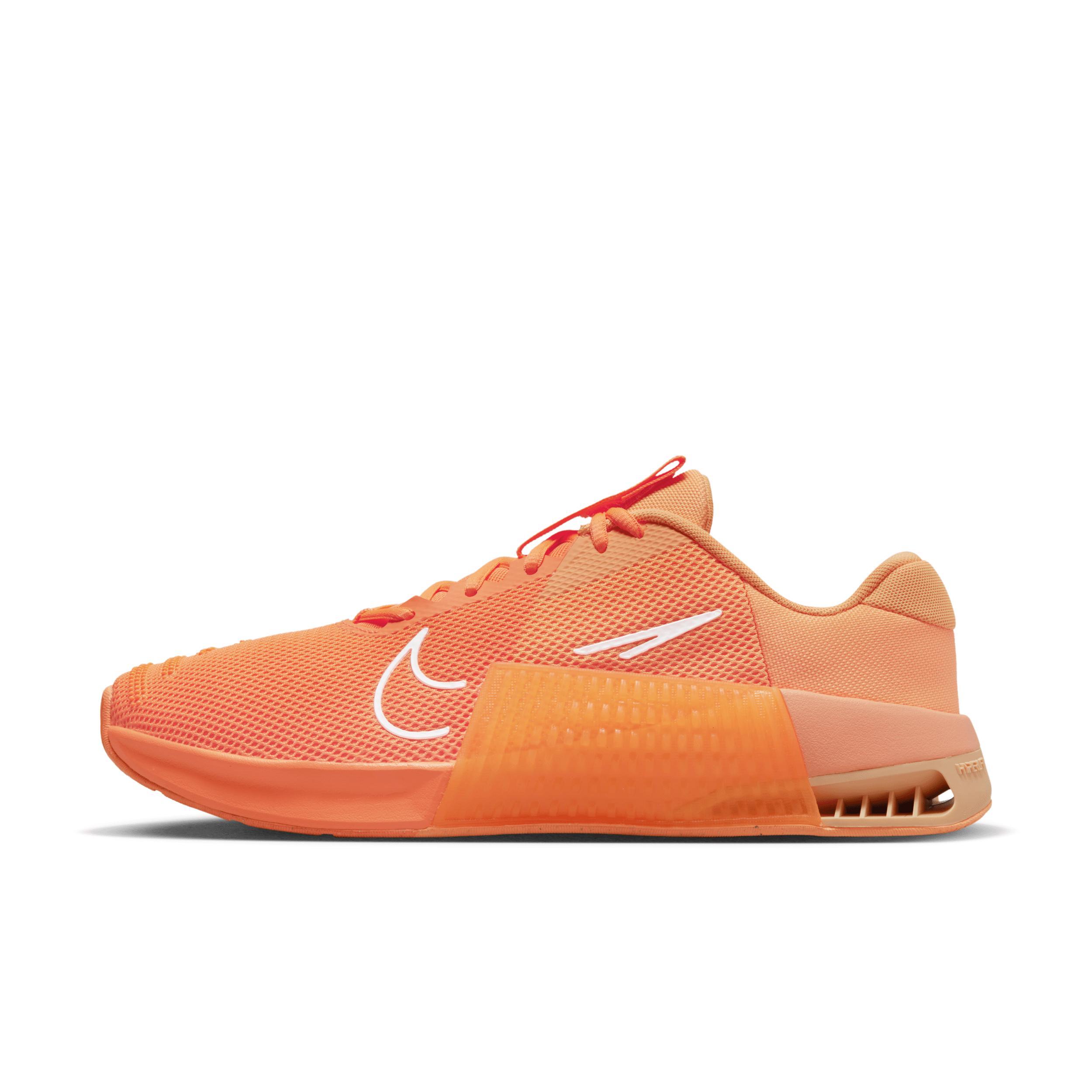 Nike Men's Metcon 9 AMP Workout Shoes Product Image