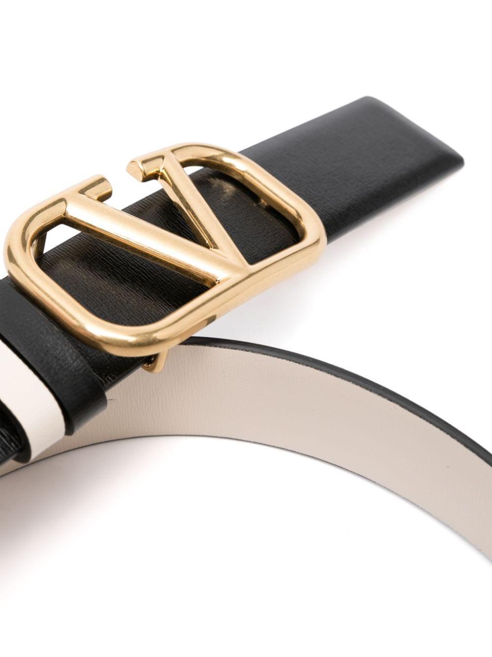 Vlogo Leather Reversible Belt In Schwarz Product Image