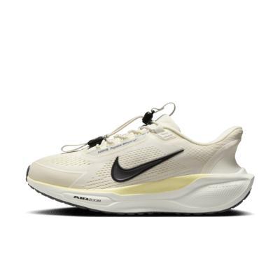 Nike Women's Pegasus EasyOn Road Running Shoes Product Image