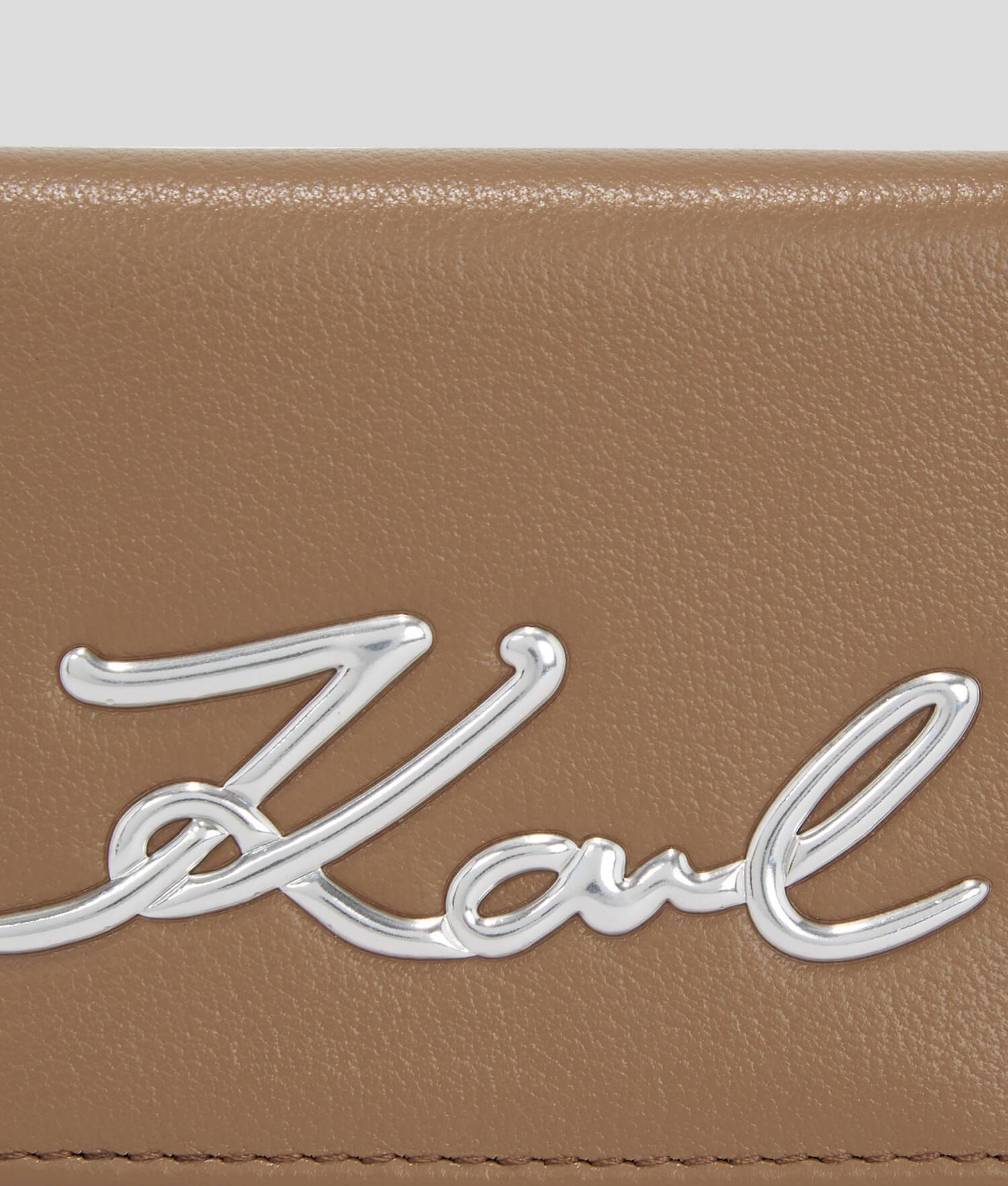 K/SIGNATURE TRIFOLD ZIP CARD HOLDER Product Image