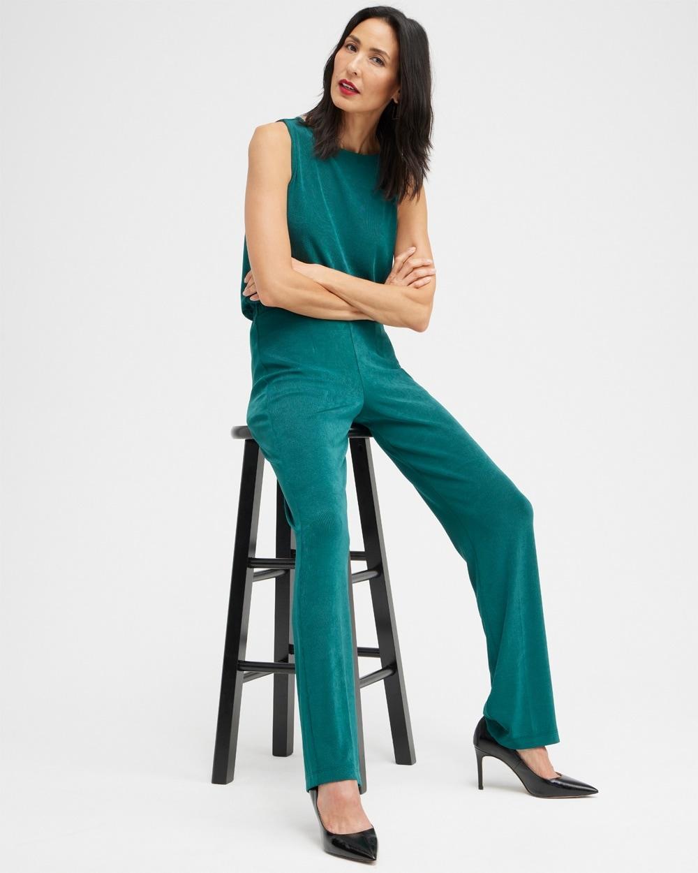 Women's Travelers Pants Product Image