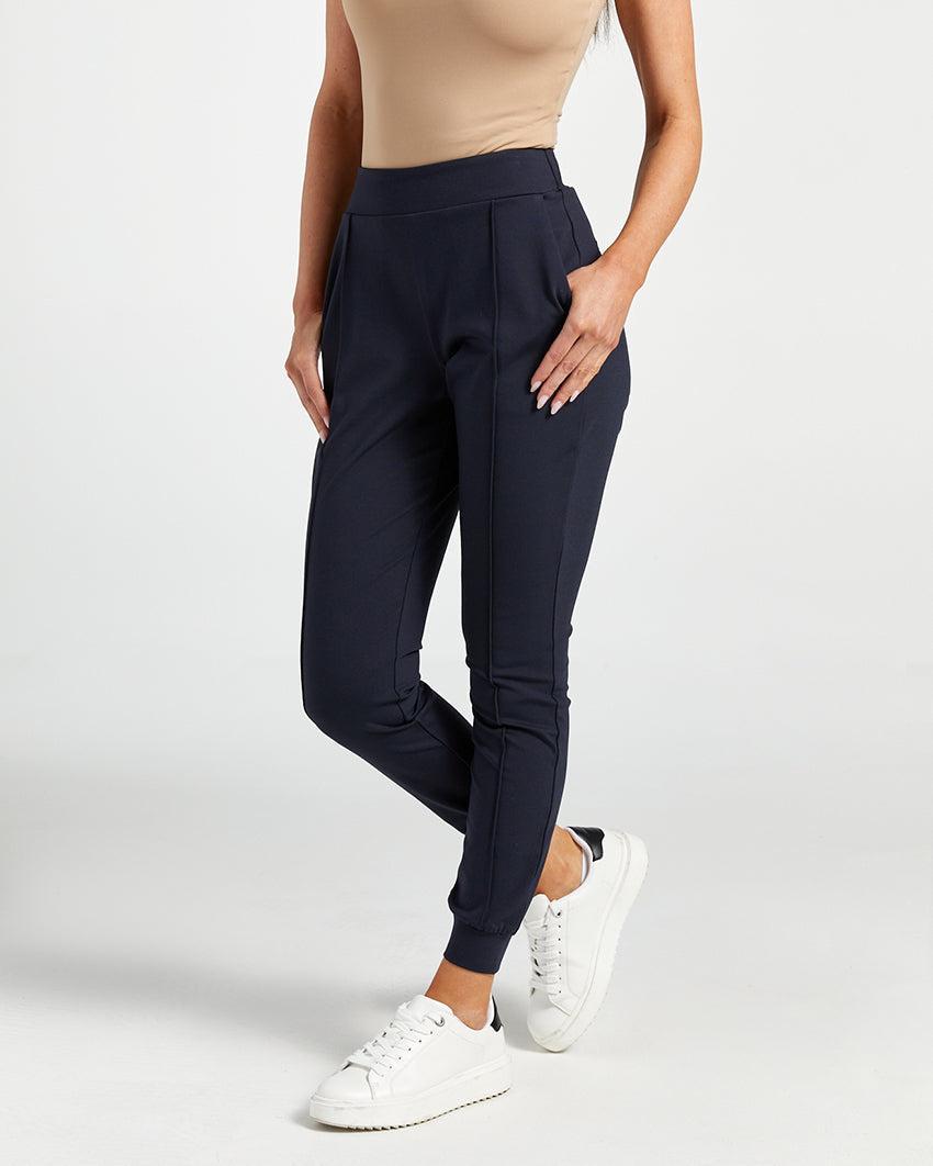 Women's Elite+ Pintuck Jogger Product Image