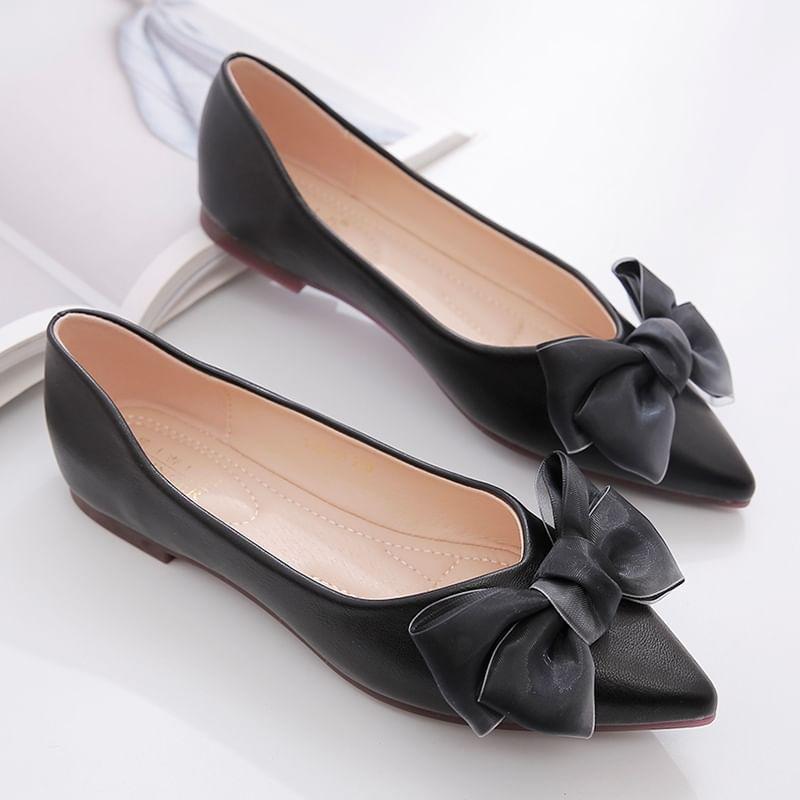 Bow Pointed Toe Flats product image