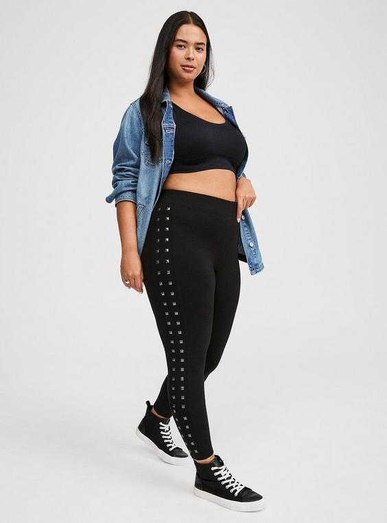 Signature Full Length Studded Sides Legging Product Image