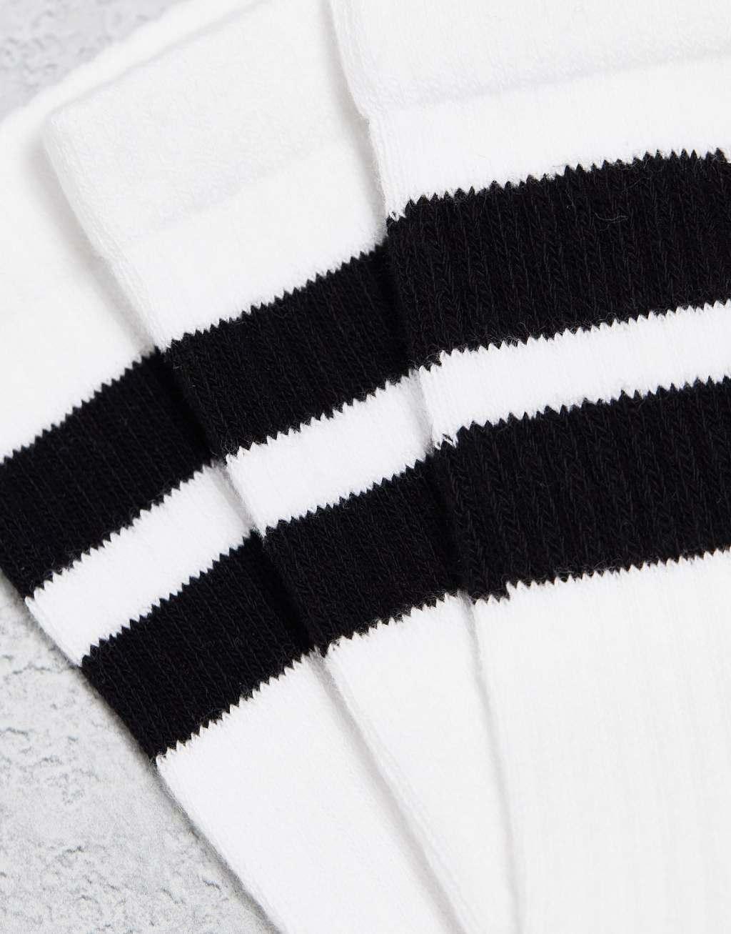 Weekday 3-pack stripe sport socks in white with black stripe Product Image