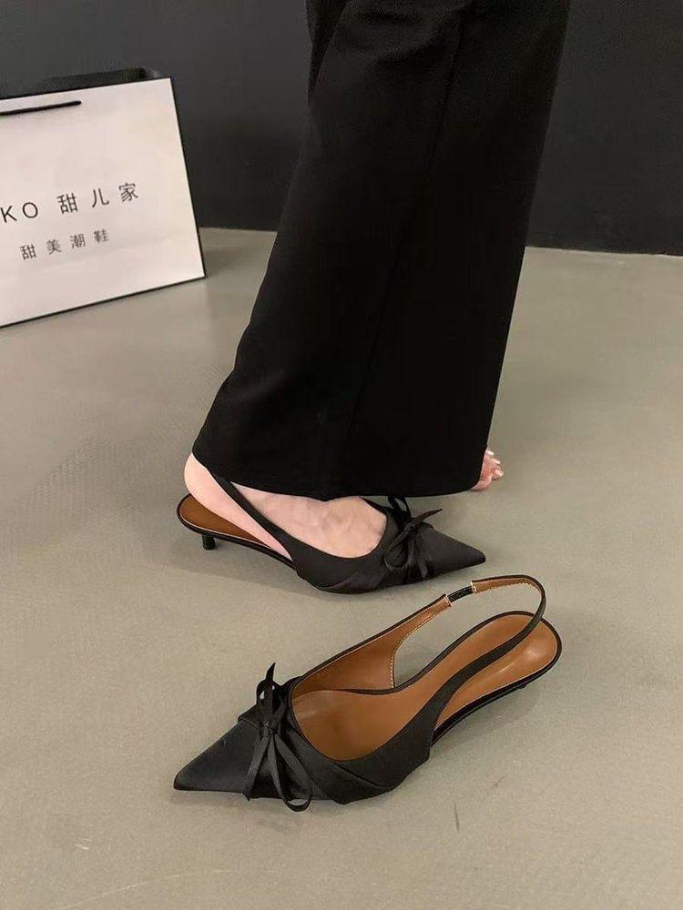 Pointed Toe Bow Kitten Heel Slingback Sandals Product Image