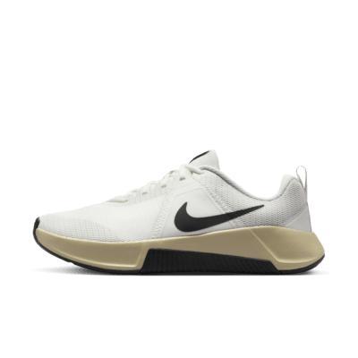 Nike Men's MC Trainer 3 Workout Shoes Product Image