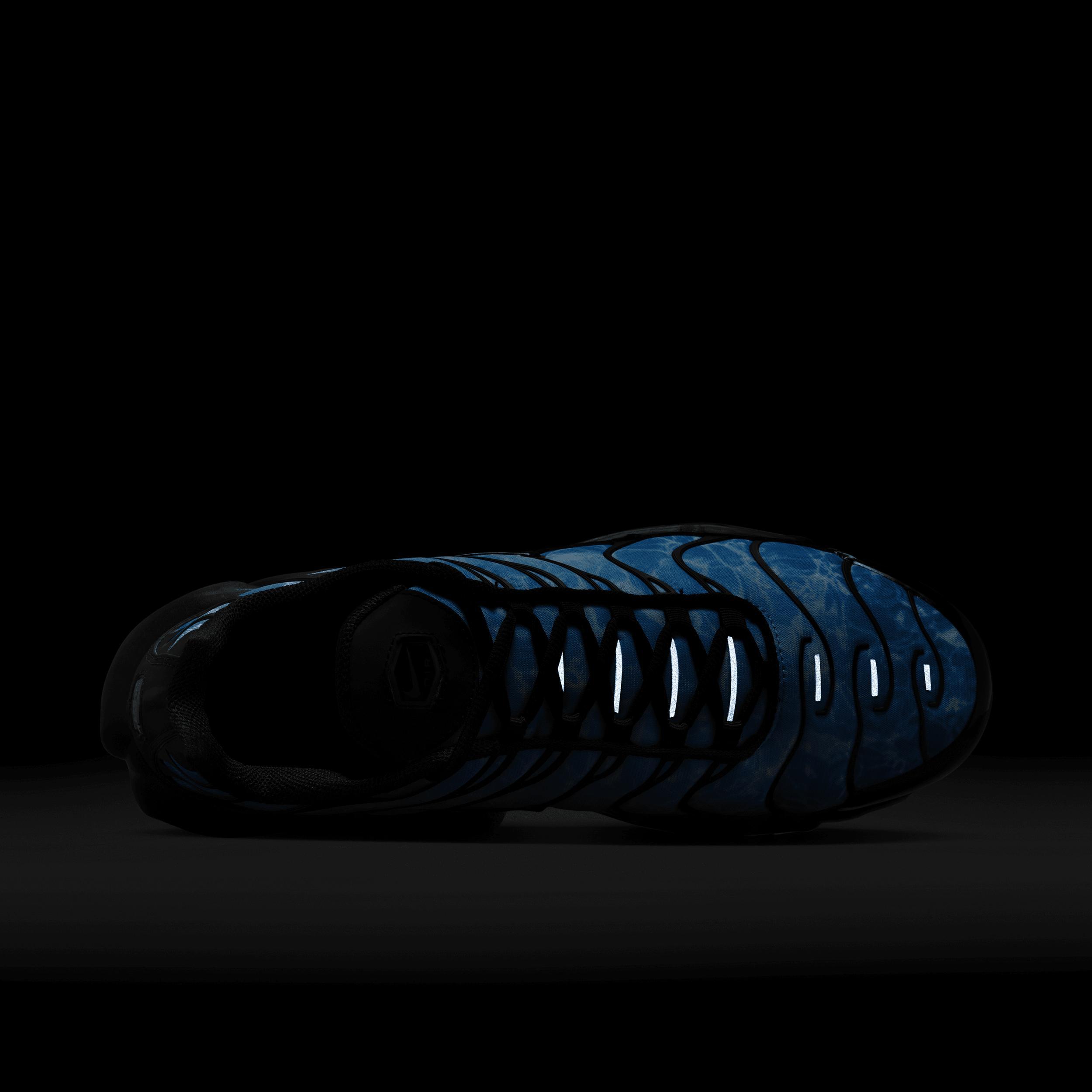 Nike Men's Air Max Plus Shoes Product Image