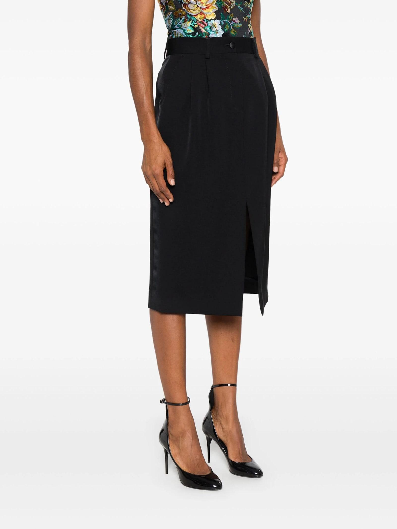 Pleated Midi Skirt In Black   Product Image