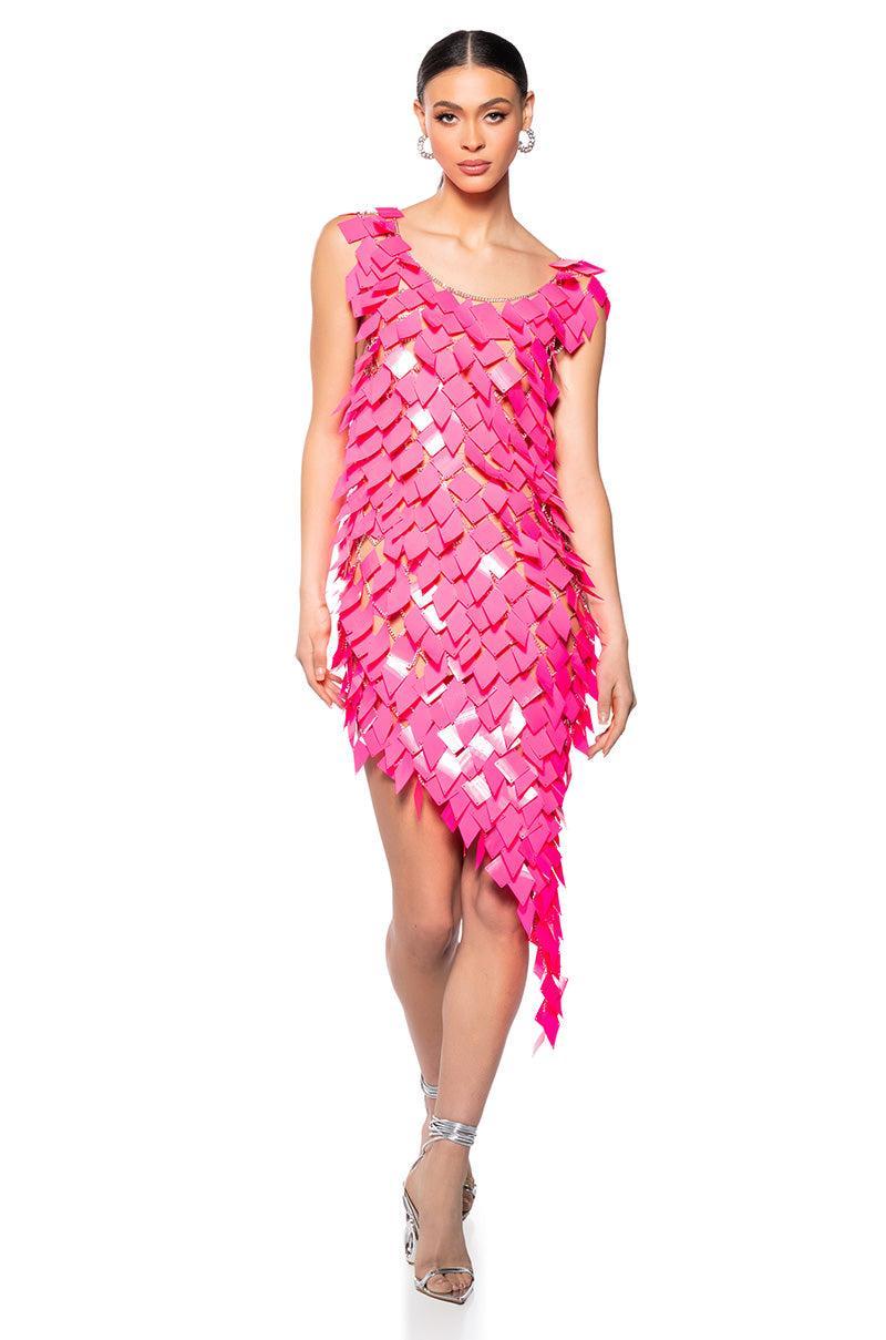 ITS A PARTY SEQUIN CHAIN MINI DRESS IN FUCHSIA Product Image