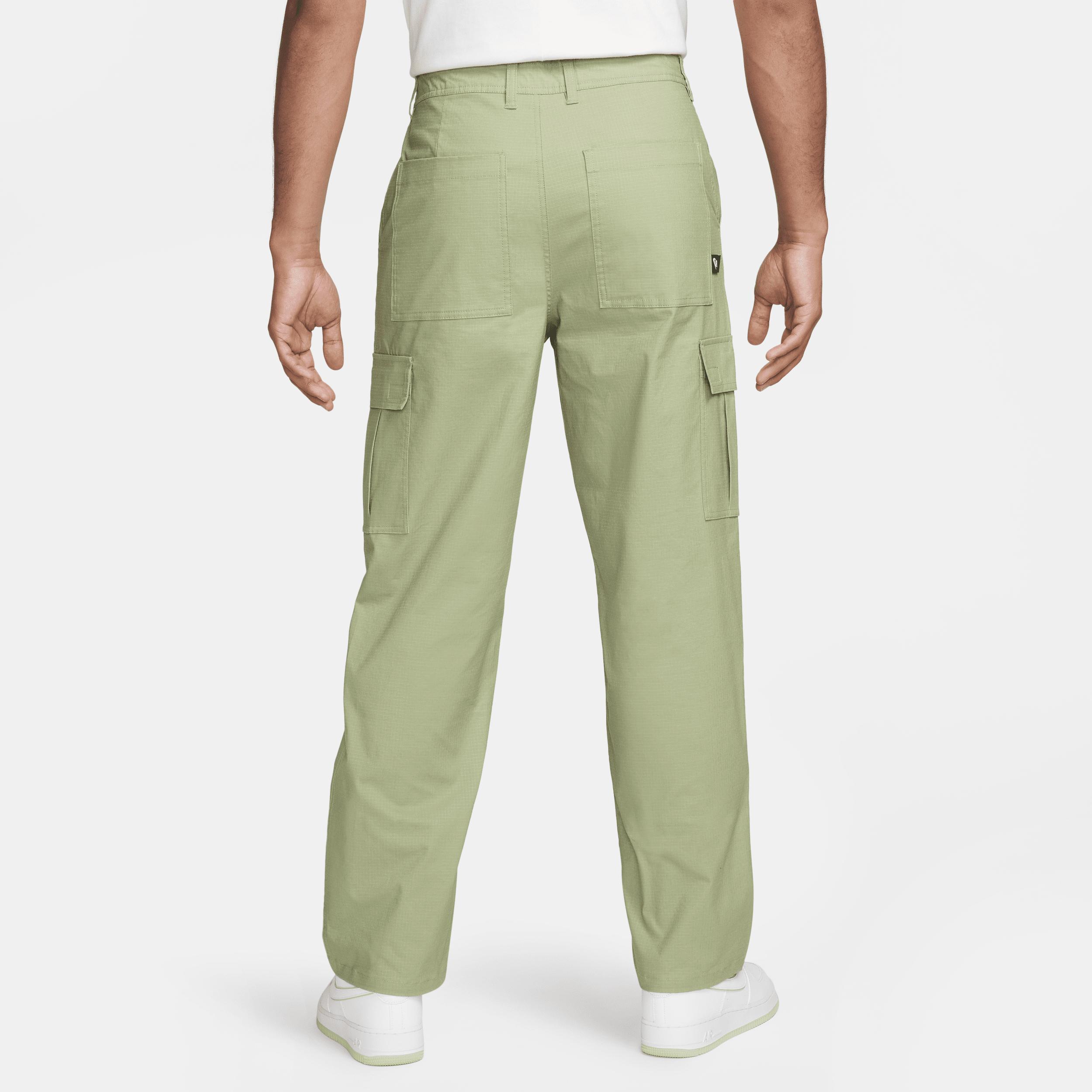 Nike Club Men's Cargo Pants Product Image