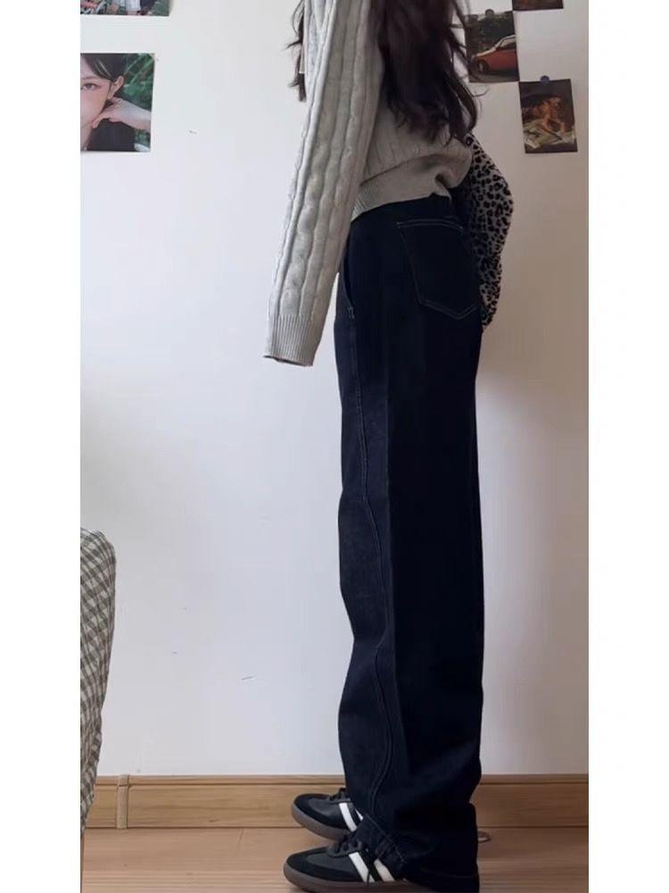 Low Rise Washed Straight-Fit Wide-Leg Jeans Product Image