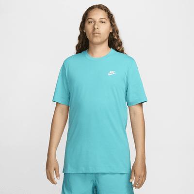 Nike Sportswear Club Men's T-Shirt Product Image