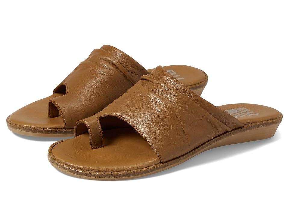 Bueno Dani Toe Loop Sandal Product Image