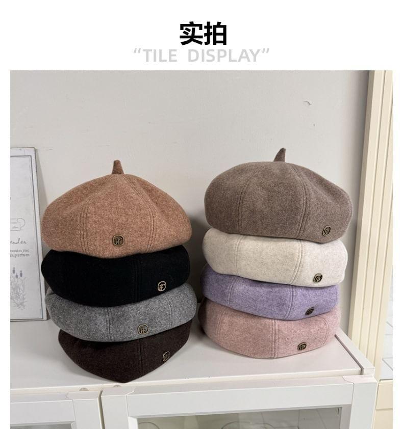 Metal Disc Plain Beret Hat Product Image