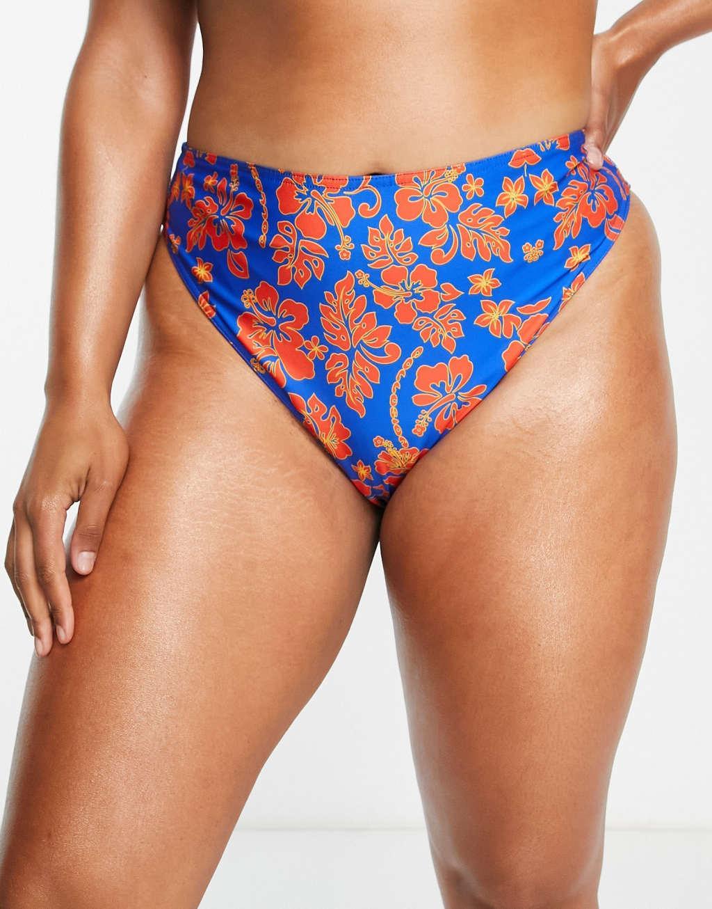 COLLUSION Plus hibiscus floral highwaisted bikini brief in blue - MBLUE Product Image