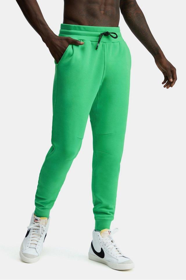 Fabletics Men The Postgame Jogger male Spring Leaf Size S Product Image