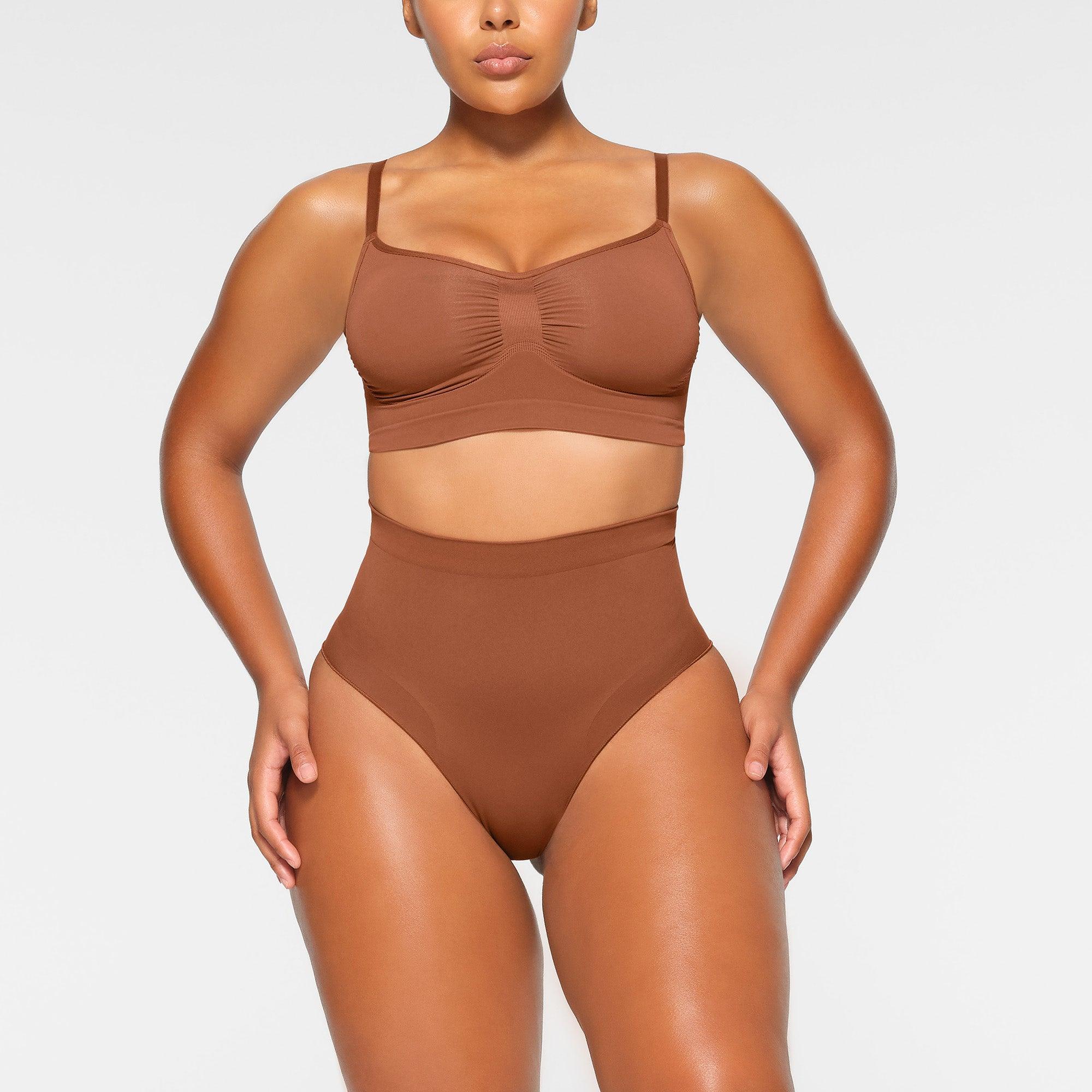 SEAMLESS SCULPT BRALETTE | BRONZE Product Image