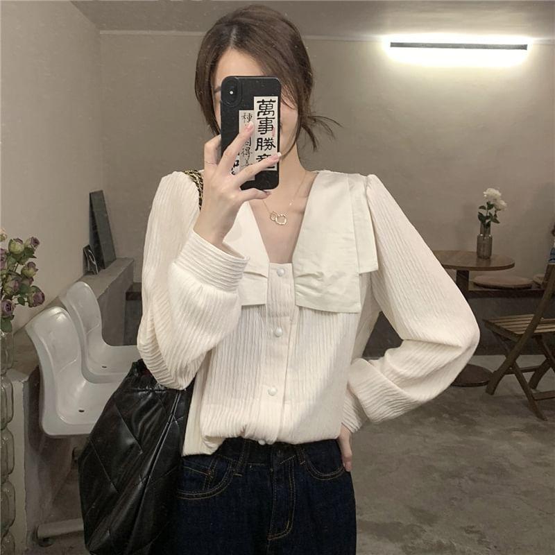 Long Sleeve Collar Color-Block Loose-Fit Blouse Product Image