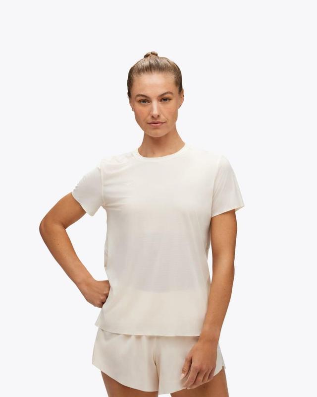 HOKA Womens Airolite Run Short Sleeve Shirt in Eggnog, Size XXL Product Image