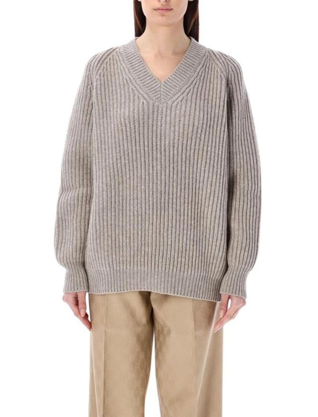 V Neck Sweater In Grey Product Image