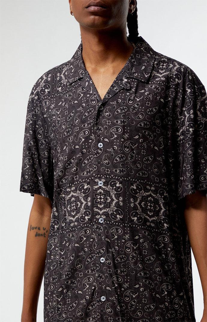 Men's Paisley Camp Shirt Product Image