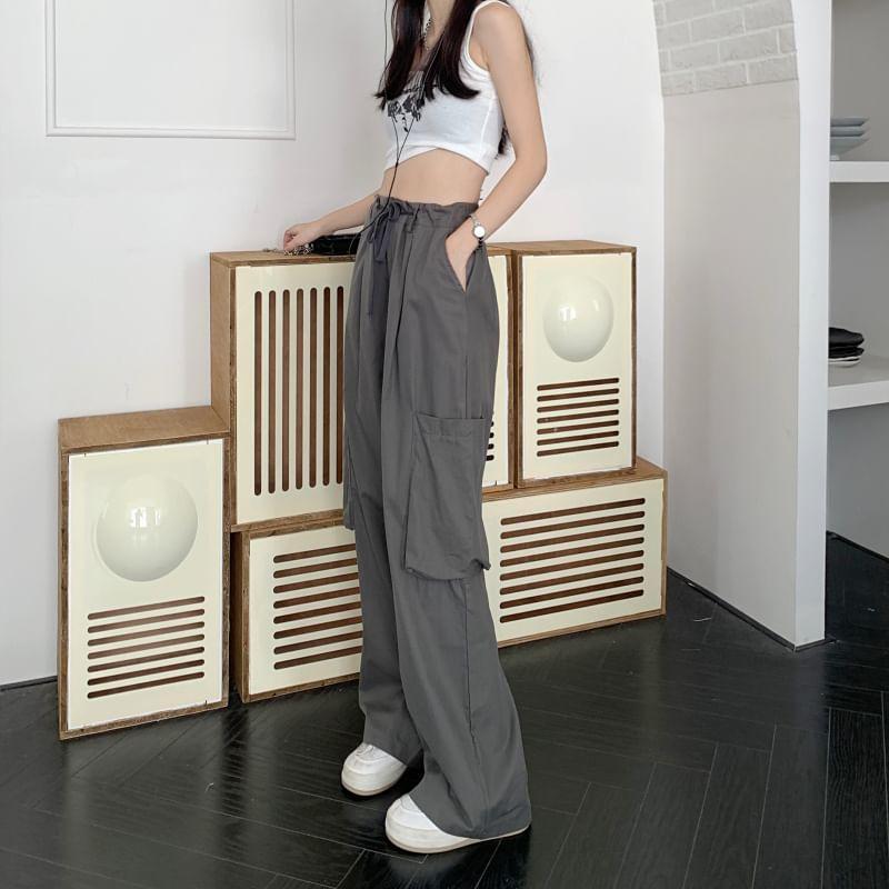 Drawstring Waist Plain Wide Leg Cargo Pants Product Image